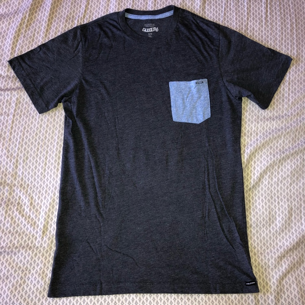 Volcom Tee Shirt (Men’s Medium modern fit)